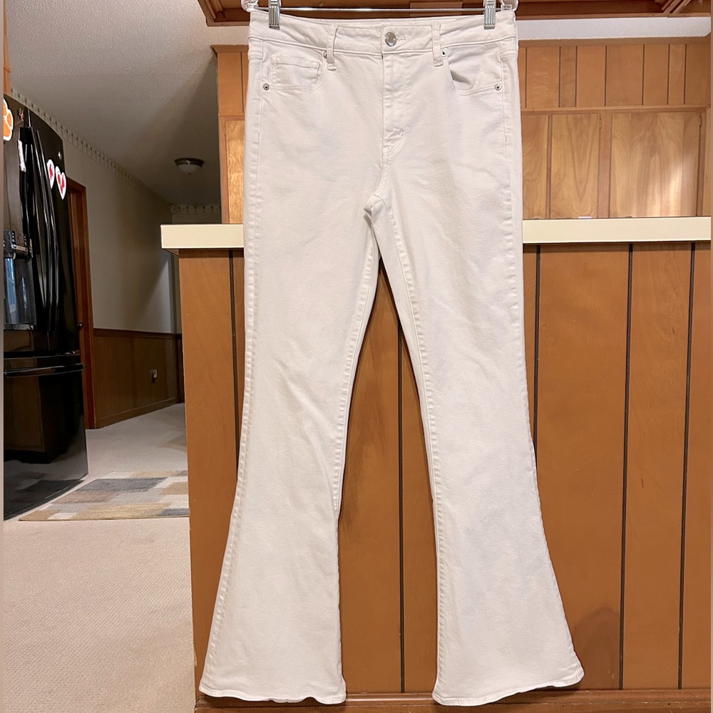 American Eagle White Flare Jeans 12L Super Stretch Mid Rise Denim AE Long
A - Picture 3 of 17